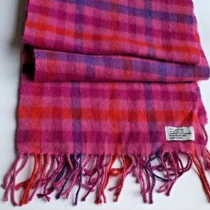 Unbranded gorgeous red & raspberry checkered  scarf, 100% wool